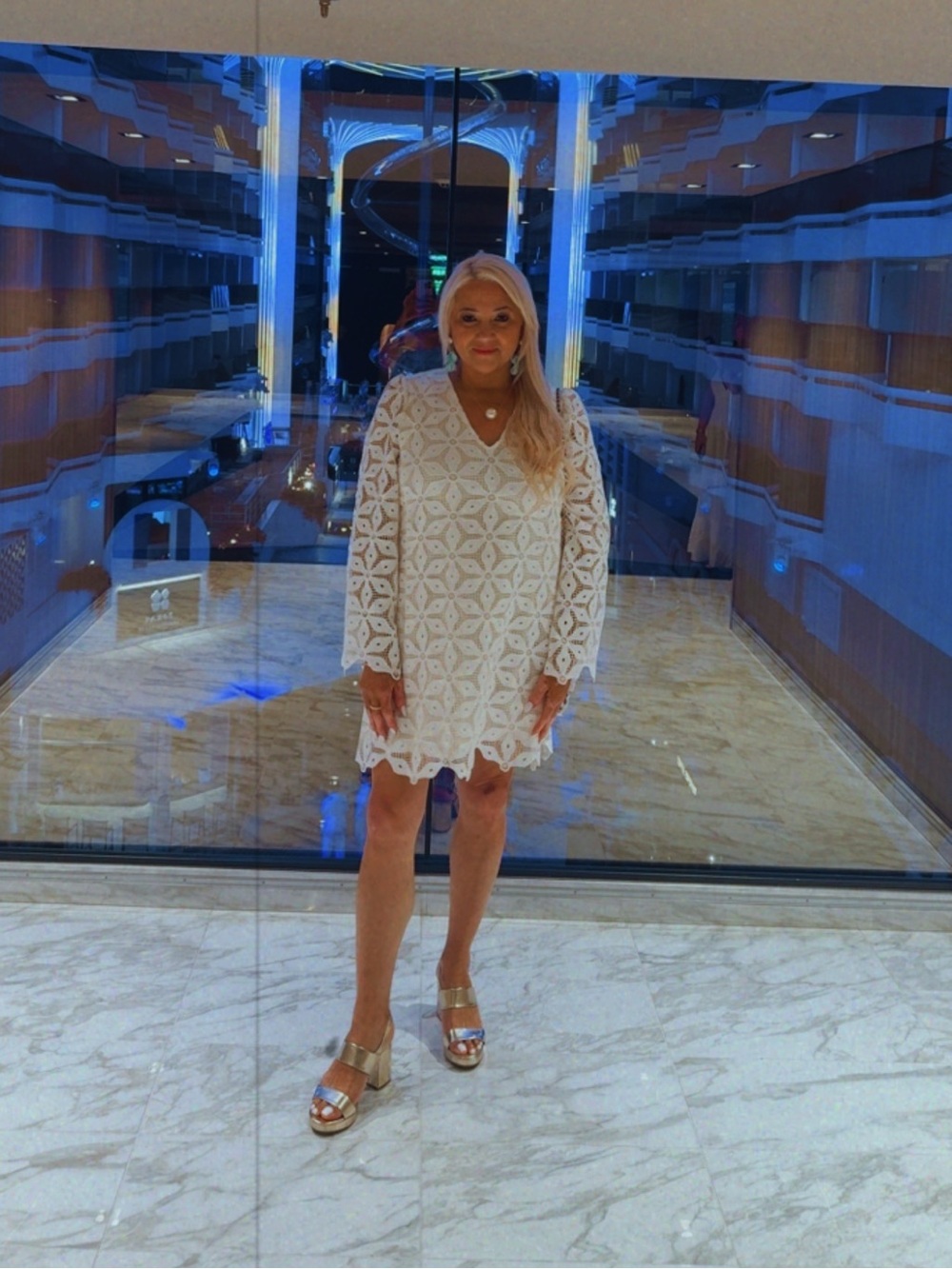 Tuckernuck White Lace Camilla Mini Dress; Large - Picture 9 of 11